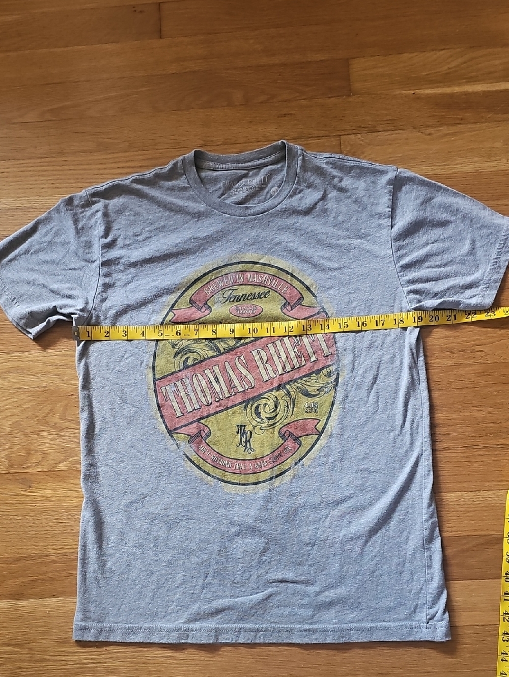 2019 Thomas Rhett Gray Concert TShirt Unisex Med Aint Nothin that Beer Cant Fix - Picture 7 of 12